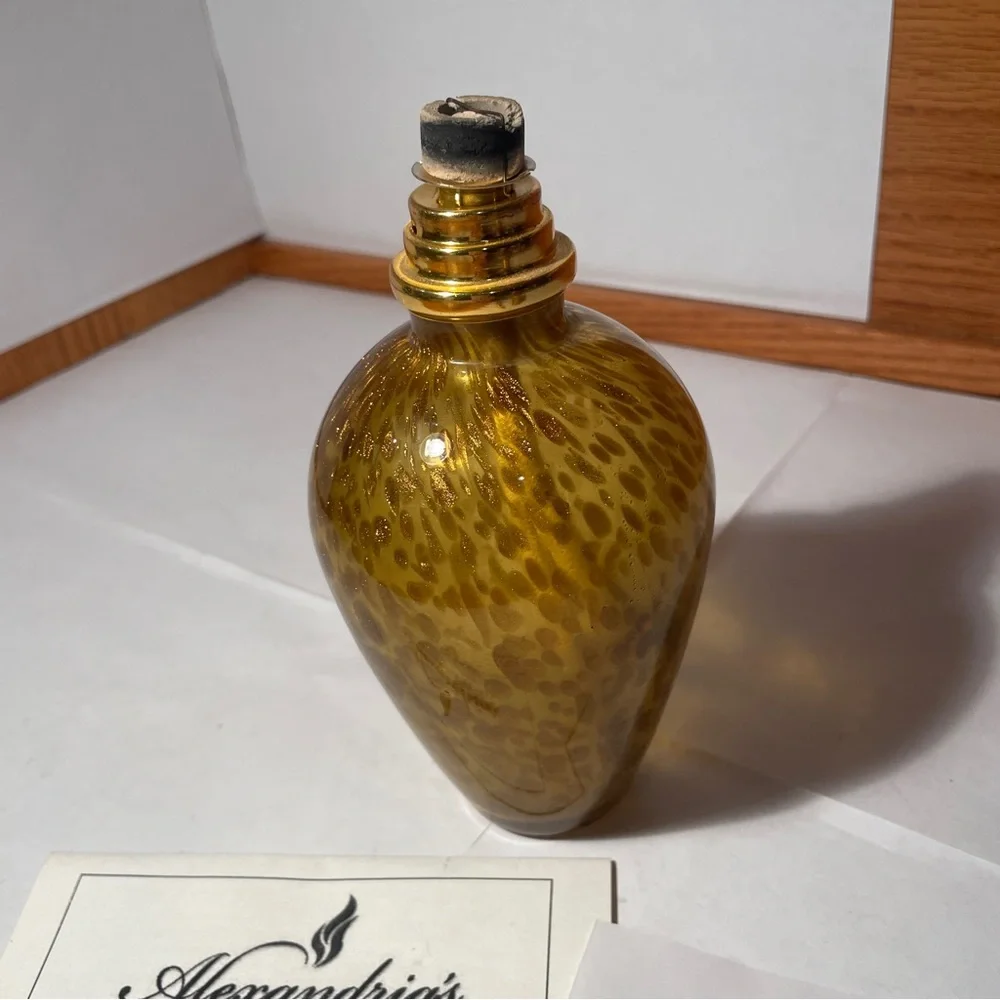 Alexandria’s Fragrance Diffuser Lamp Gold Shimmer
